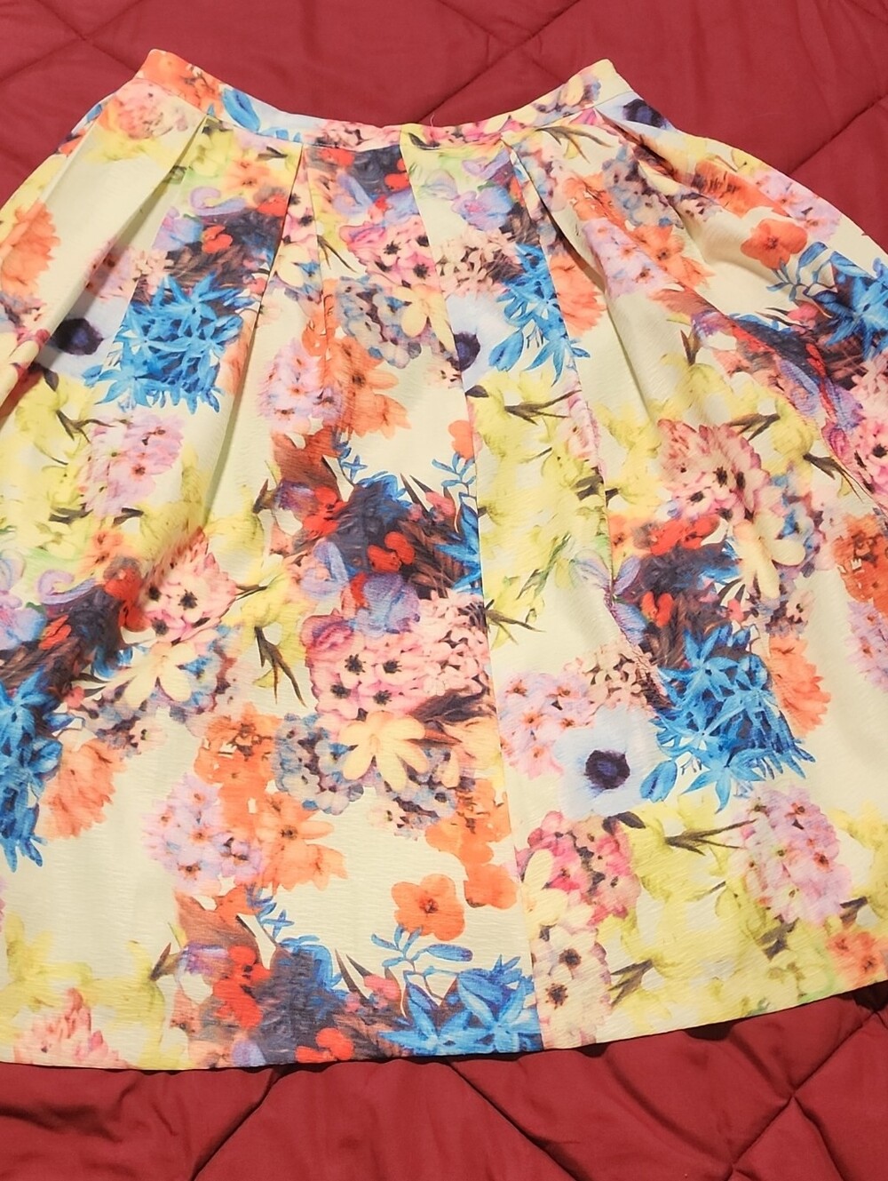 Gianni Bini Yellow Floral Pleated Skirt